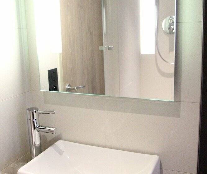 クラシックルーム, Best Western Le Montmartre – Saint Pierre