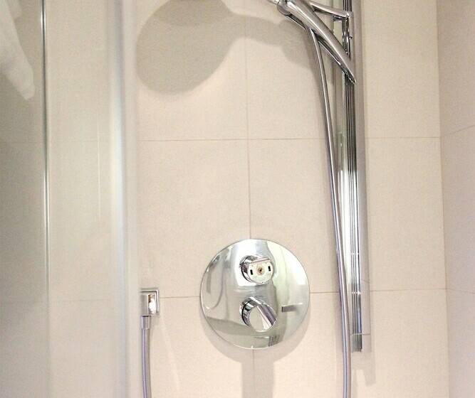 クラシックルーム, Best Western Le Montmartre – Saint Pierre