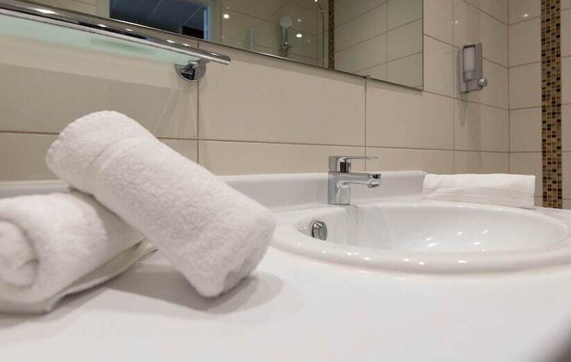 オーシャンビュースタンダードルーム, Cala Di Sole