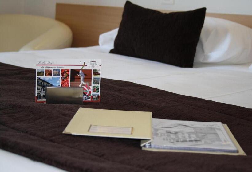 スーペリアールーム, Hôtel De La Rhune