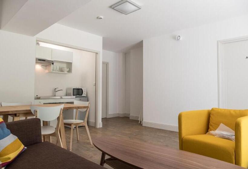 ２ベッドルームアパートメント, Hôtel De La Rhune