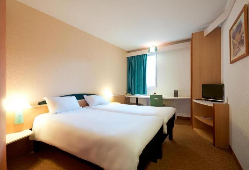 침실 2개 아파트, Ibis Creilsuroise