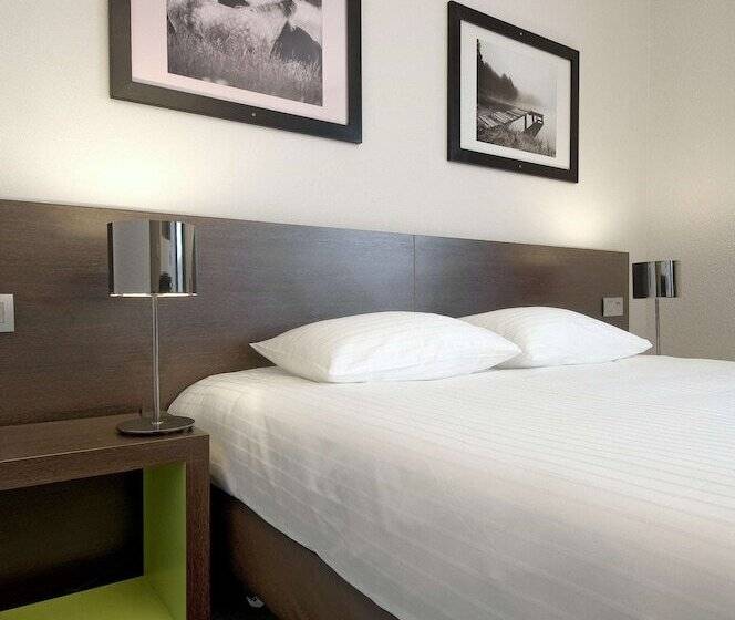 Номер Стандарт Двуспальная Кровать, Kyriad Hôtel Orly Aéroport Athis Mons