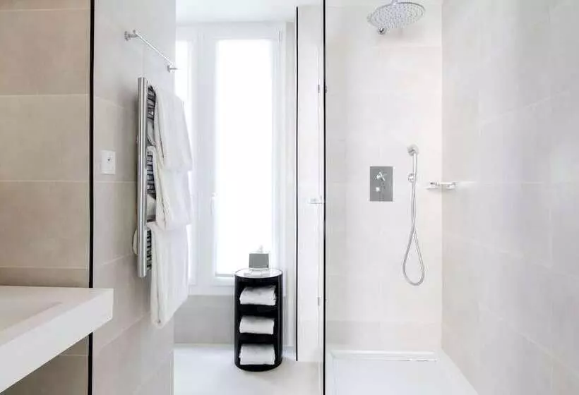 اتاق سوپریور, Hôtel Mathis Elysées
