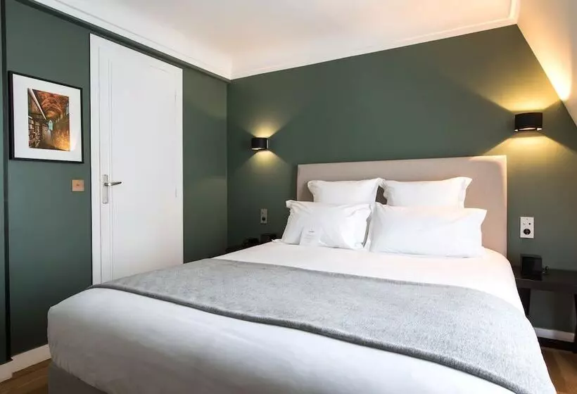 سوییت جونیور, Hôtel Mathis Elysées