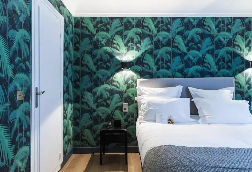 سوییت جونیور, Hôtel Mathis Elysées