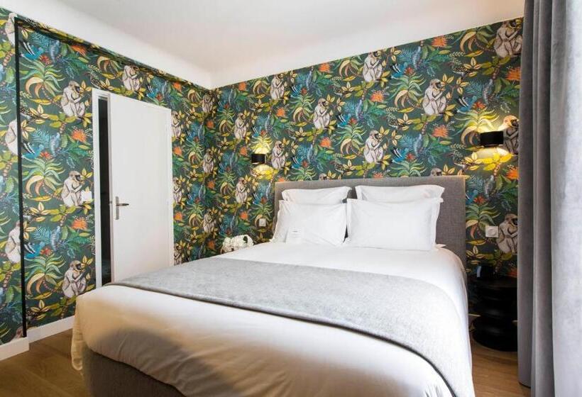 سوییت جونیور با بالکن, Hôtel Mathis Elysées