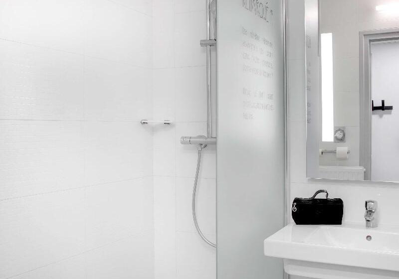 חדר סטנדרט, Ibis Styles Clermontferrand Gare