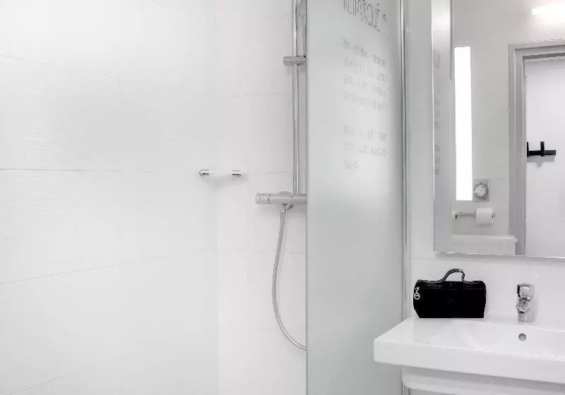 اتاق استاندارد, Ibis Styles Clermontferrand Gare