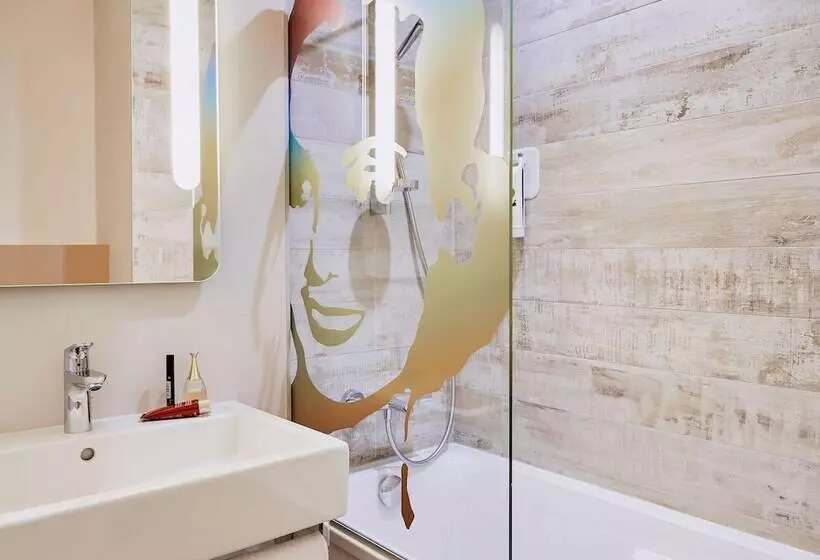 اتاق استاندارد, Ibis Styles Hyères Rooftop & Spa