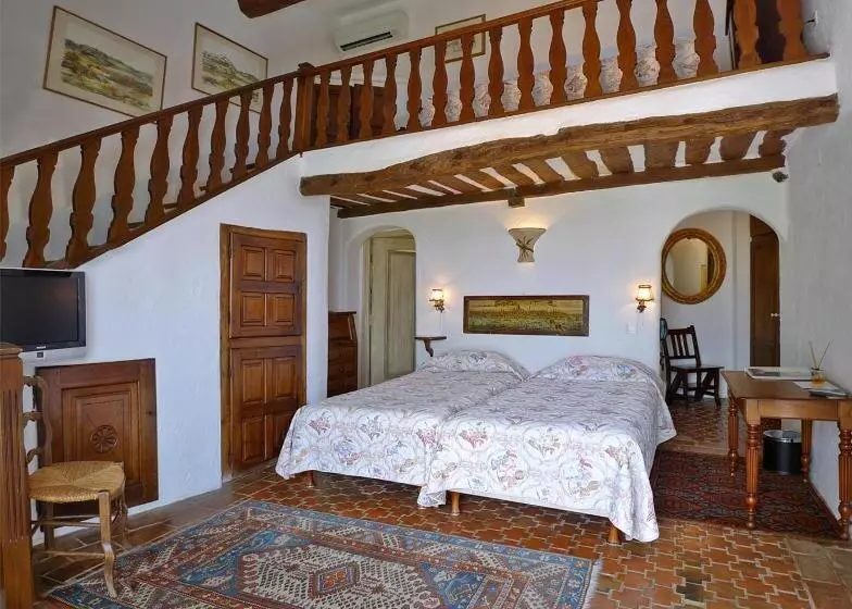 اتاق سوپریور سه تخته, Le Hameau