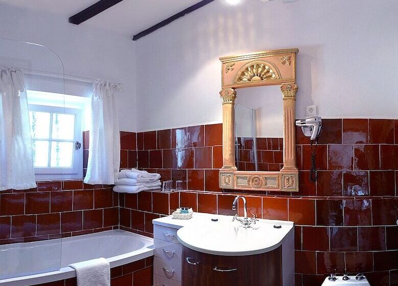 高级三人间, Le Hameau