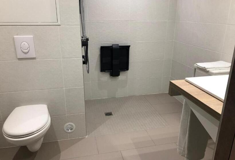 غرفة كومفورت, Logis La Thomasse