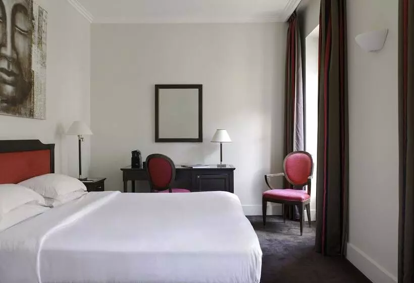 デラックスルーム, Royal Saint Honore Paris Louvre