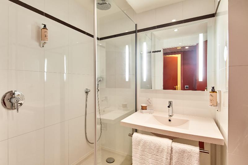 اتاق استاندارد, B&B HOTEL St Quentin en Yvelines Centre