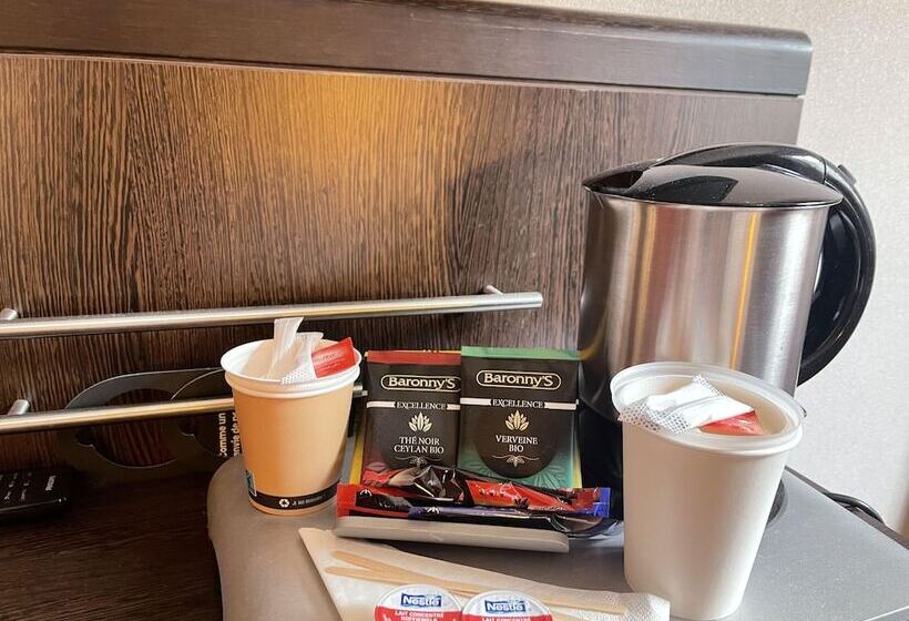 标准间, B&B HOTEL St Quentin en Yvelines Centre