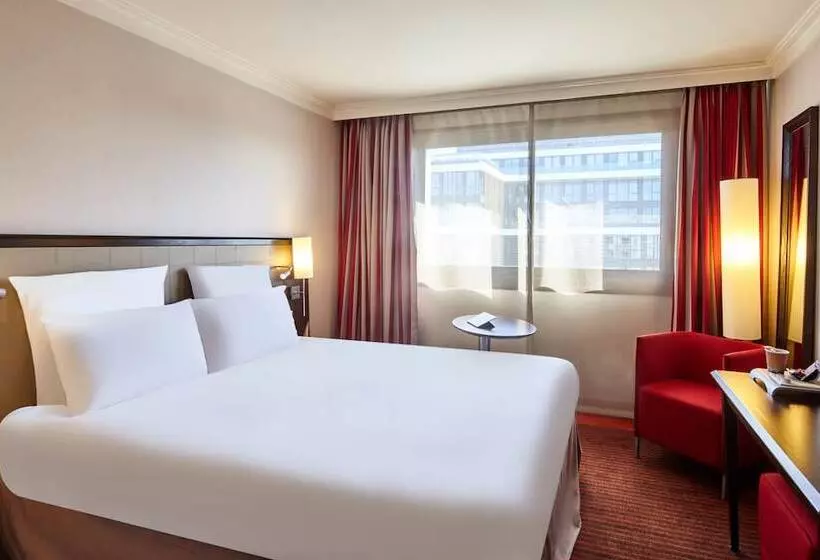 Standard Room, B&B HOTEL St Quentin en Yvelines Centre