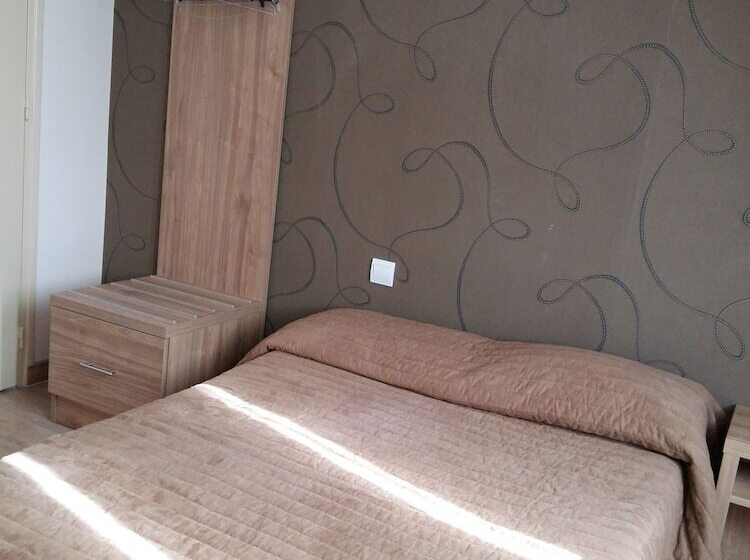 スタンダードルーム, Hôtel Roi René