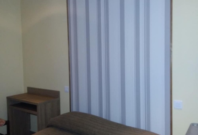 スタンダードシングルルーム, Hôtel Roi René