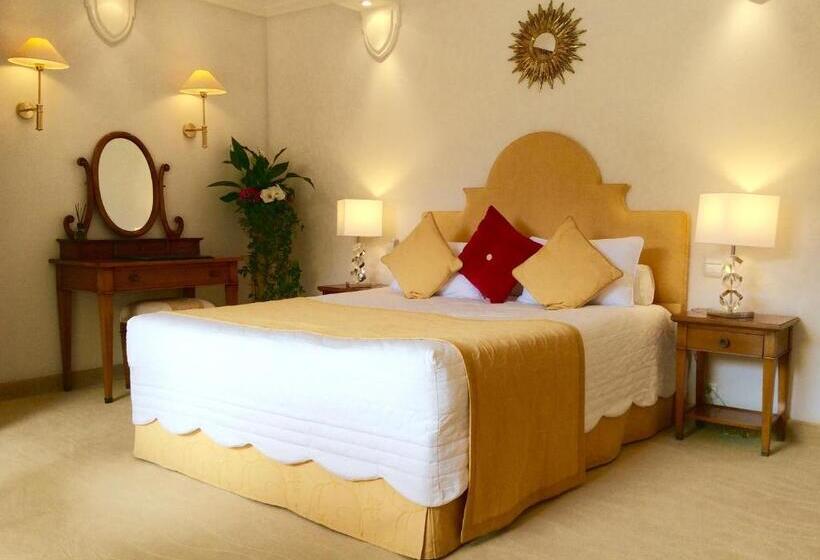 듀플렉스 스위트, Manoir De Kertalg