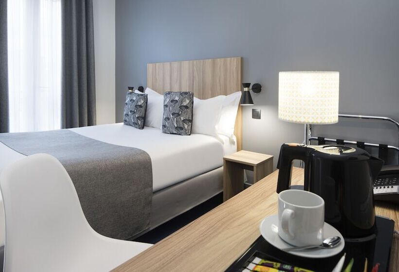 Quarto standart individual, Moulin Vert