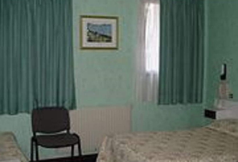 スタンダードトリプルルーム, Green Park Hotel Paris