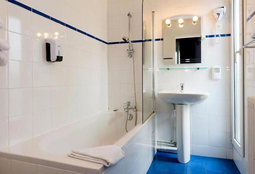 Comfort Room, Odessa Montparnasse