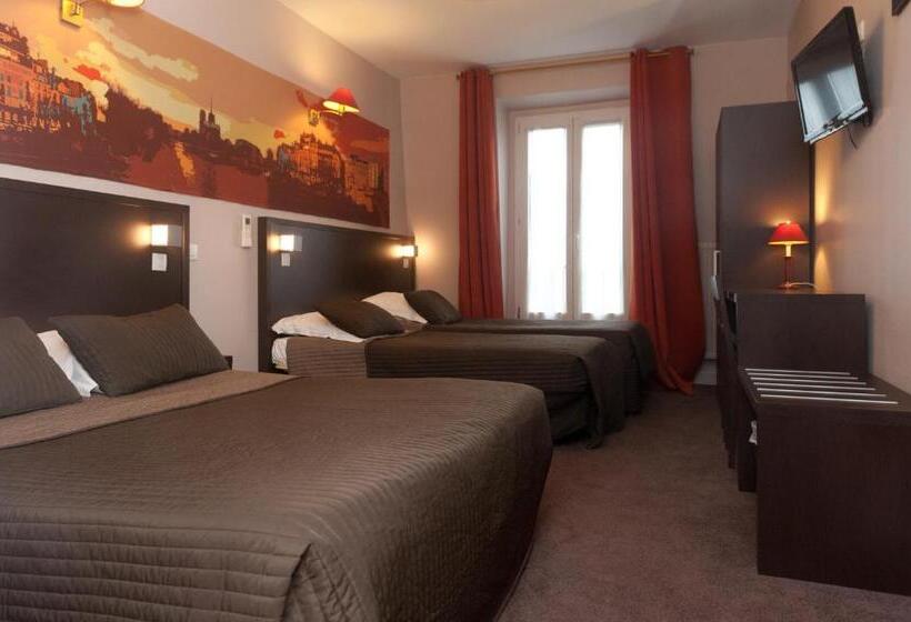 Family Room, Odessa Montparnasse