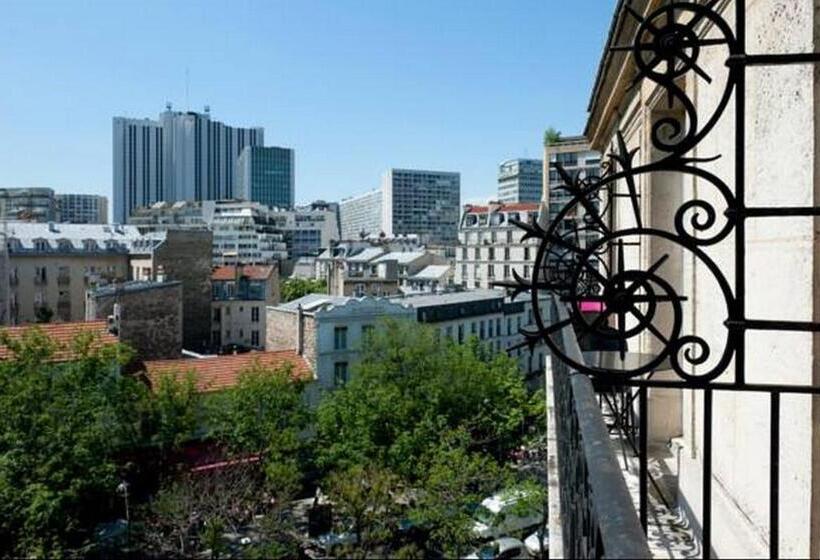 Classic Room, Odessa Montparnasse