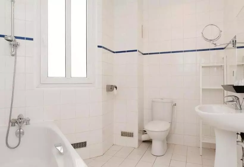 スーペリアールーム, Odessa Montparnasse