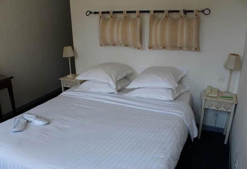 Quarto standart individual, Ruc Hôtel Cannes