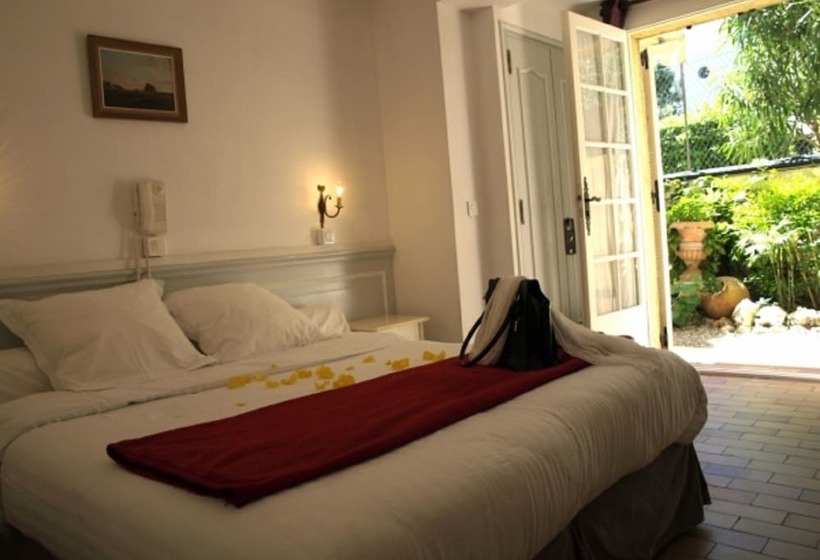 اتاق سوپریور سه تخته, Ruc Hôtel Cannes