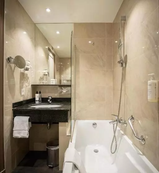 اتاق استاندارد با بالکن, Splendid Hotel & Spa Nice