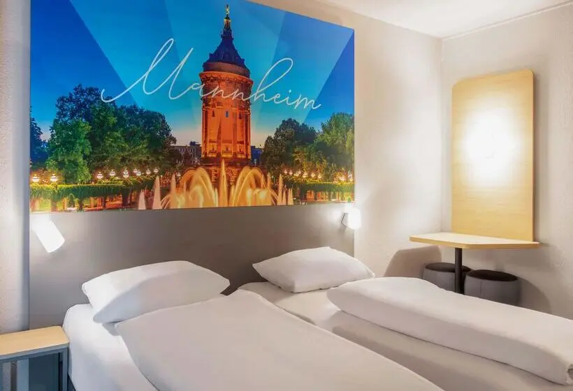 اتاق استاندارد با بالکن, B&B Hotel Mannheim-City