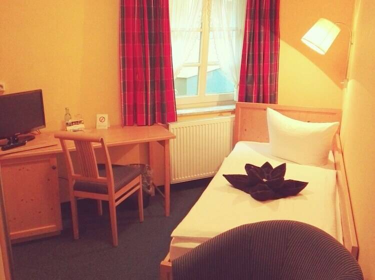 Номер Стандарт Индивидуальный, Alttolkewitzer Hof