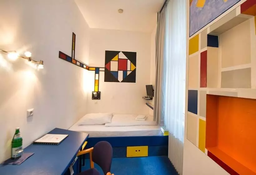 اتاق اکونومی یک تخته, Art Hotel Charlottenburger Hof Berlin