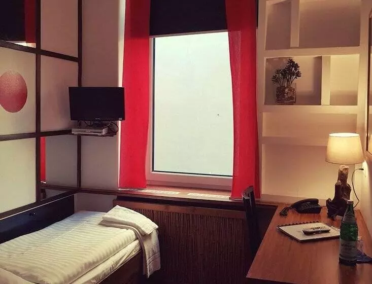اتاق اکونومی یک تخته, Art Hotel Charlottenburger Hof Berlin