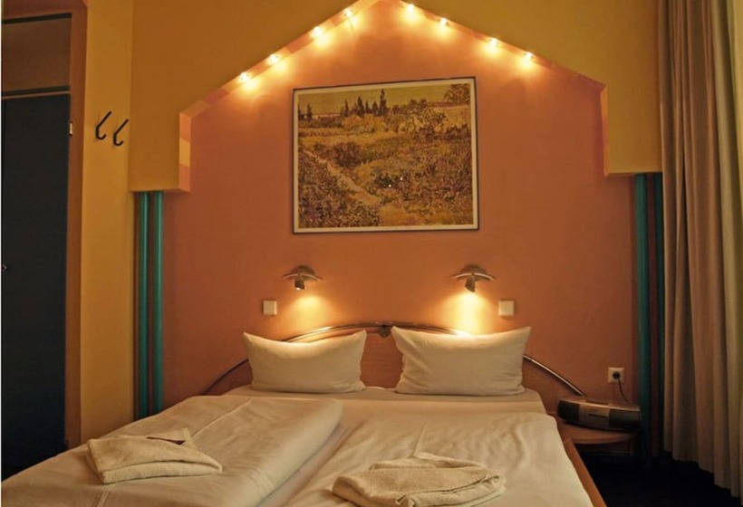 اتاق اکونومی, Art Hotel Charlottenburger Hof Berlin