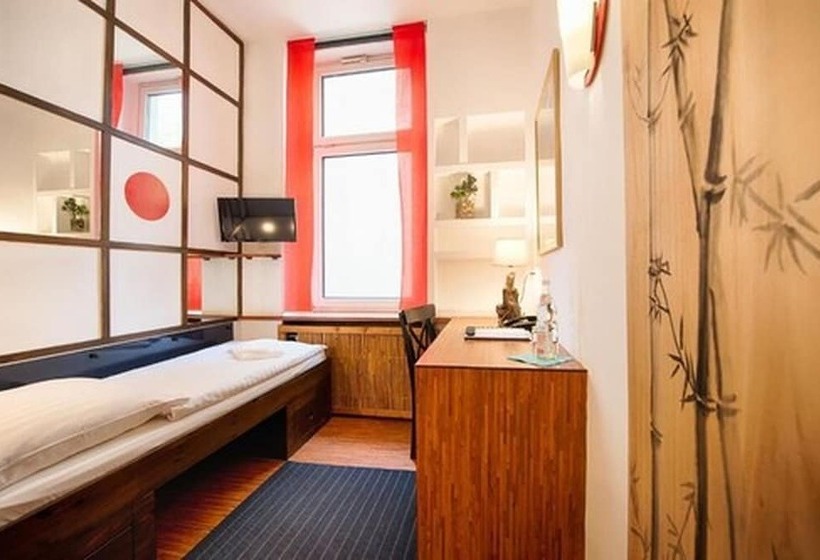 اتاق استاندارد یک نفره, Art Hotel Charlottenburger Hof Berlin