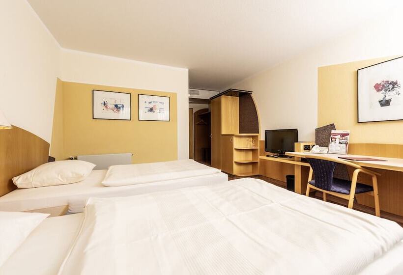 Номер Стандарт, Arvena Kongress Hotel   Hotel In Der Wagnerstadt