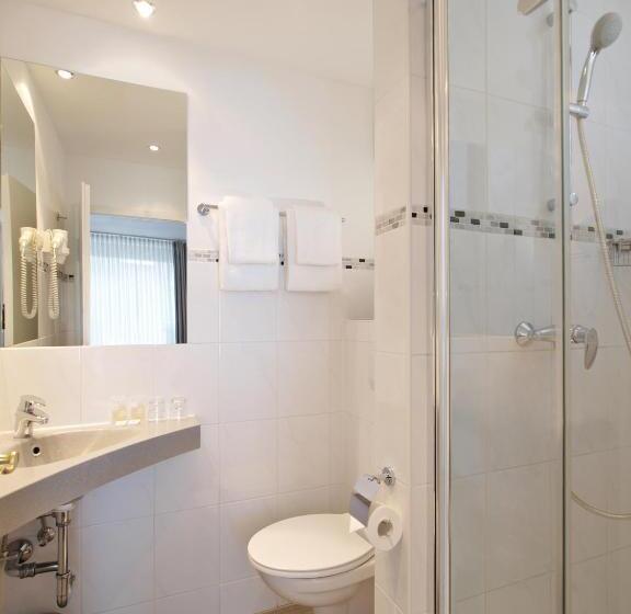 غرفة قياسية فردية, Callas  Am Dom