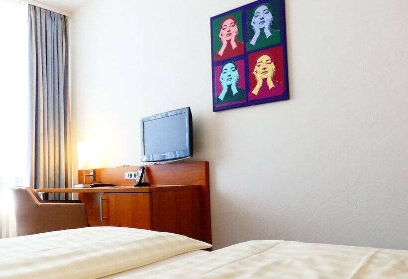 غرفة قياسية, Callas  Am Dom