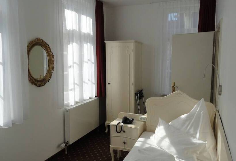 Quarto standart individual, Einhorn