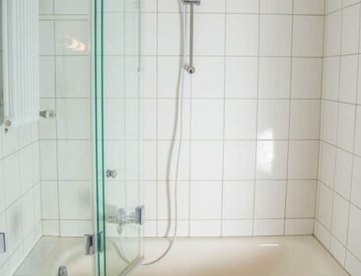 Номер Стандарт Трехместный, Und Restaurant Lowenbrau Koln