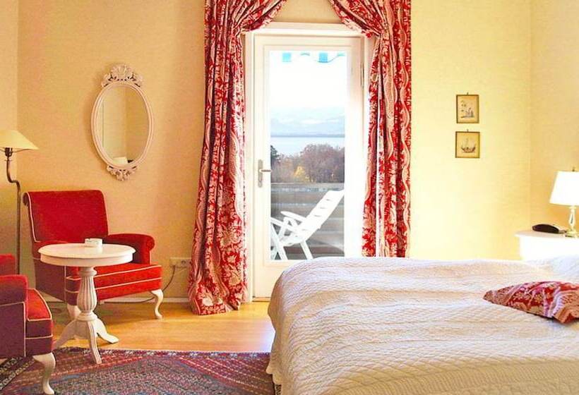 Номер Стандарт Вид на Озеро, Golfhotel Kaiserin Elisabeth