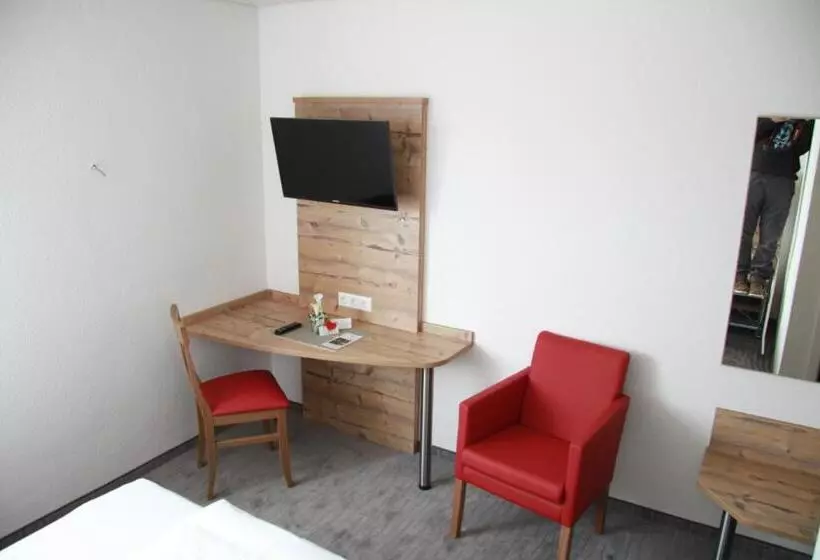 Quarto Superior Individual, Lamm