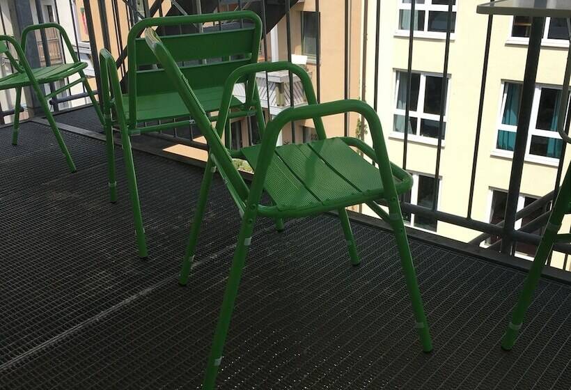 شقة غرفة واحدة, Markgraf Leipzig