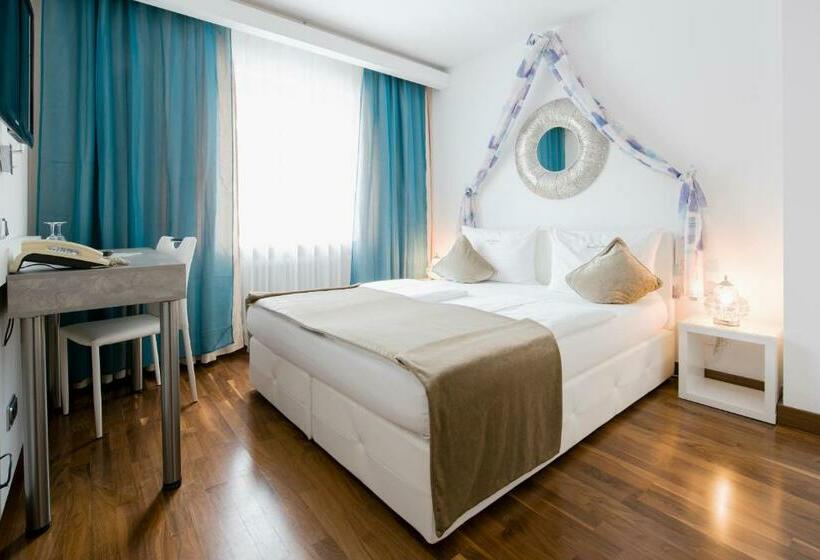 اتاق استاندارد یک نفره, Rivoli Charme