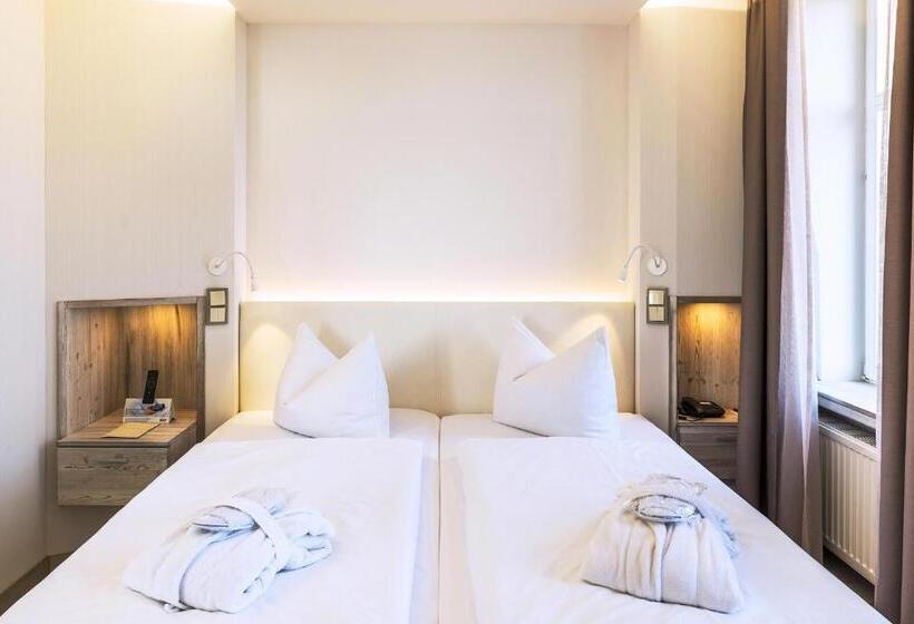 Номер Комфорт Вид на Море, Seetelhotel Strandhotel Atlantic