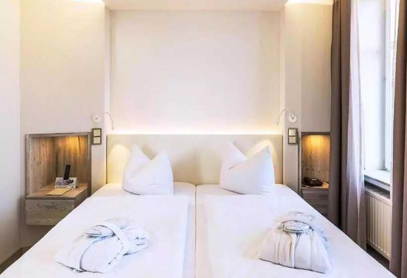 海の見えるコンフォートルーム, Seetelhotel Strandhotel Atlantic